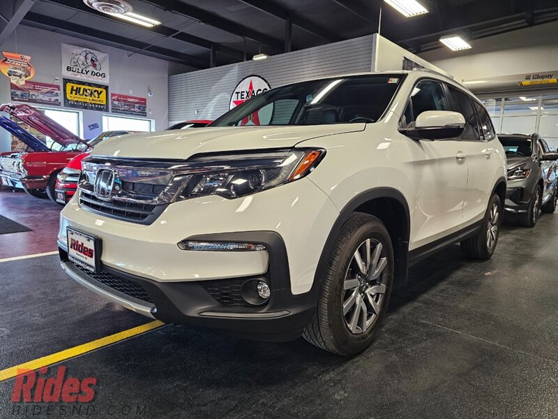 2022 Honda Pilot Black Edition - Photo 1 - Bismarck, ND 58503