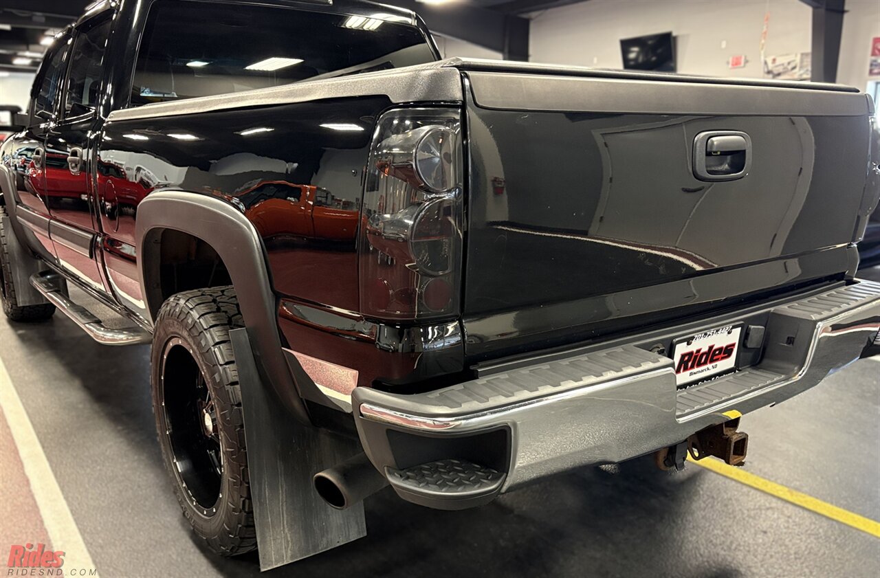 2003 Chevrolet Silverado 1500HD LS   - Photo 18 - Bismarck, ND 58503