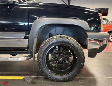 2003 Chevrolet Silverado 1500HD LS   - Photo 33 - Bismarck, ND 58503