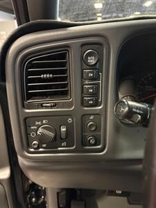 2003 Chevrolet Silverado 1500HD LS   - Photo 43 - Bismarck, ND 58503