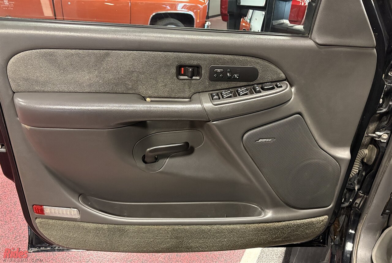 2003 Chevrolet Silverado 1500HD LS   - Photo 10 - Bismarck, ND 58503