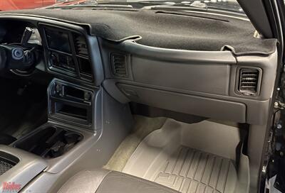 2003 Chevrolet Silverado 1500HD LS   - Photo 30 - Bismarck, ND 58503