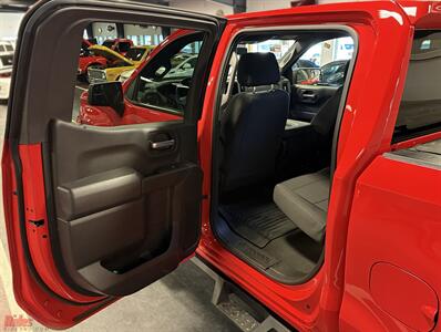 2021 Chevrolet Silverado 1500 Custom Trail Boss   - Photo 17 - Bismarck, ND 58503