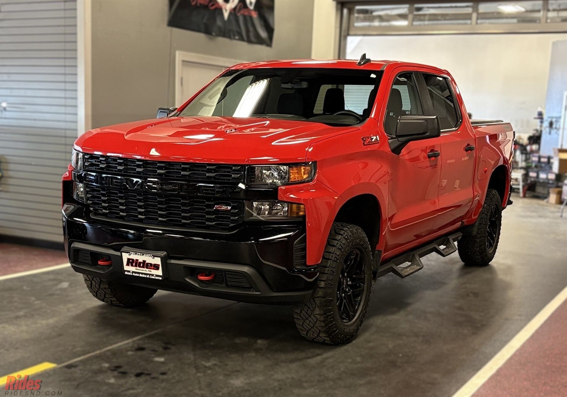 2021 Chevrolet Silverado 1500 Custom Trail Boss 4X4 Crew Cab Short Box's photo