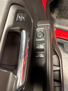 2021 Chevrolet Silverado 1500 Custom Trail Boss   - Photo 15 - Bismarck, ND 58503