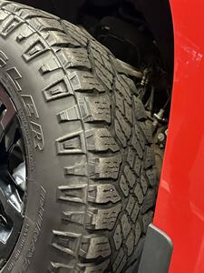 2021 Chevrolet Silverado 1500 Custom Trail Boss   - Photo 7 - Bismarck, ND 58503