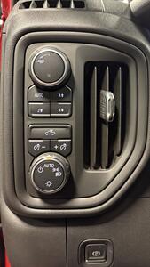 2021 Chevrolet Silverado 1500 Custom Trail Boss   - Photo 55 - Bismarck, ND 58503