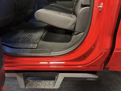 2021 Chevrolet Silverado 1500 Custom Trail Boss   - Photo 18 - Bismarck, ND 58503