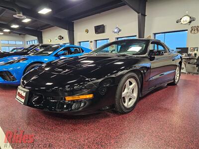 1995 Pontiac Firebird Trans Am   - Photo 1 - Bismarck, ND 58503