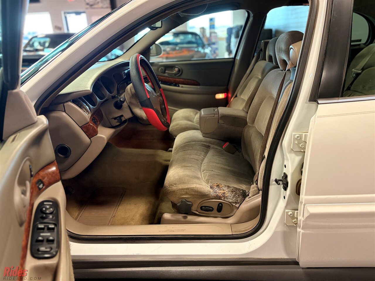 2000 Buick LeSabre Limited   - Photo 12 - Bismarck, ND 58503