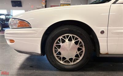 2000 Buick LeSabre Limited   - Photo 5 - Bismarck, ND 58503