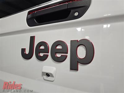 2020 Jeep Gladiator Rubicon   - Photo 12 - Bismarck, ND 58503