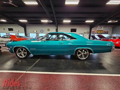 1965 Chevrolet Impala SS   - Photo 9 - Bismarck, ND 58503