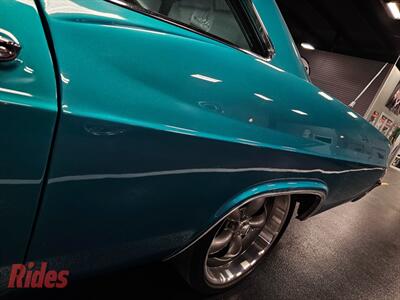 1965 Chevrolet Impala SS   - Photo 8 - Bismarck, ND 58503