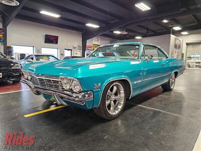 1965 Chevrolet Impala SS   - Photo 1 - Bismarck, ND 58503