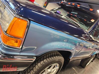 1990 Ford Bronco II XLT   - Photo 3 - Bismarck, ND 58503