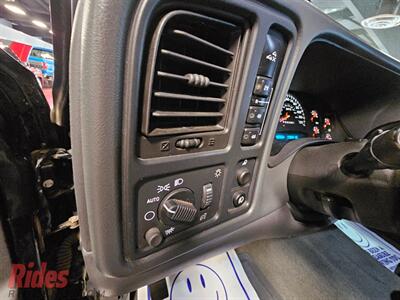 2006 GMC Sierra 2500 SLE2   - Photo 25 - Bismarck, ND 58503