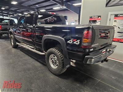 2006 GMC Sierra 2500 SLE2   - Photo 7 - Bismarck, ND 58503