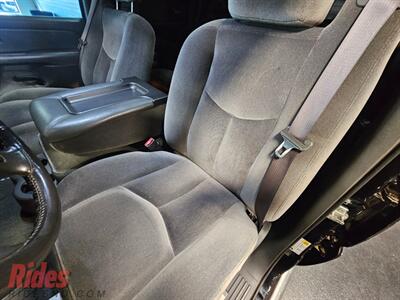 2006 GMC Sierra 2500 SLE2   - Photo 23 - Bismarck, ND 58503