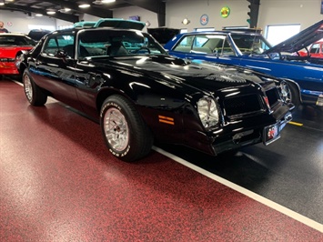 1976 Pontiac Firebird Trans Am   - Photo 13 - Bismarck, ND 58503