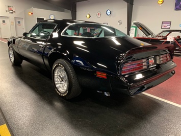 1976 Pontiac Firebird Trans Am   - Photo 6 - Bismarck, ND 58503