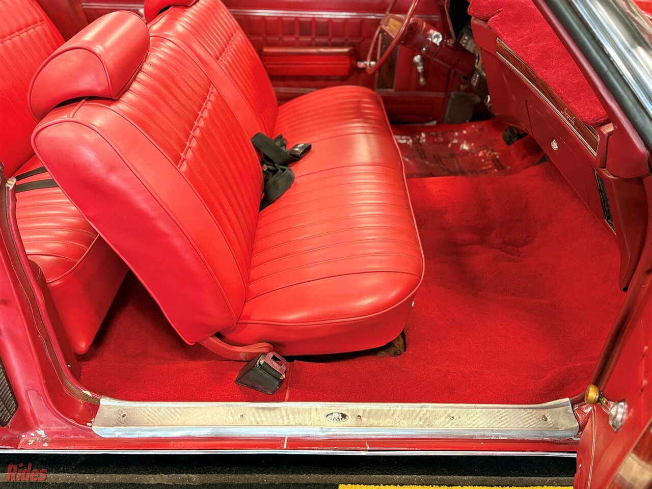 1970 Chevrolet Impala Convertible   - Photo 28 - Bismarck, ND 58503