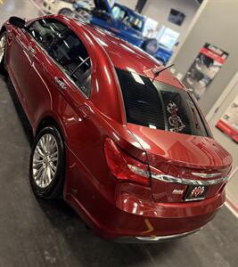 2013 Chrysler 200 Limited   - Photo 13 - Bismarck, ND 58503