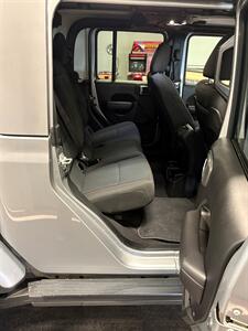 2021 Jeep Gladiator Rubicon  Custom Short Box - Photo 30 - Bismarck, ND 58503