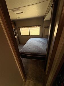 2019 Coachmen Chaparral 370FL   - Photo 48 - Bismarck, ND 58503