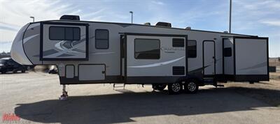 2019 Coachmen Chaparral 370FL   - Photo 7 - Bismarck, ND 58503