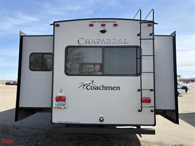 2019 Coachmen Chaparral 370FL   - Photo 12 - Bismarck, ND 58503