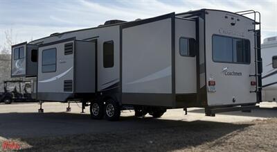 2019 Coachmen Chaparral 370FL   - Photo 10 - Bismarck, ND 58503
