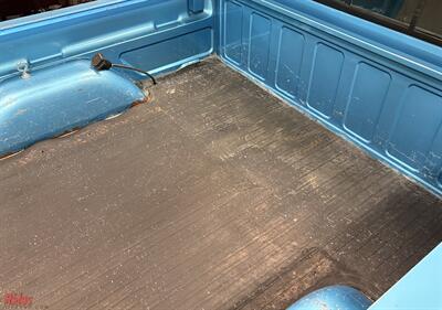 1993 Chevrolet C/K 1500 Series K1500 Silverado   - Photo 23 - Bismarck, ND 58503