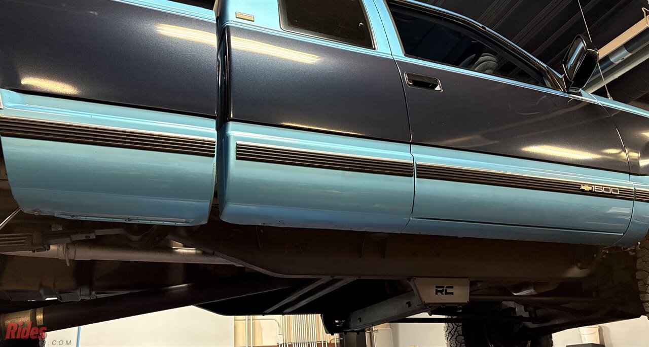 1993 Chevrolet K1500 Silverado   - Photo 54 - Bismarck, ND 58503