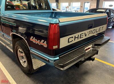 1993 Chevrolet C/K 1500 Series K1500 Silverado   - Photo 20 - Bismarck, ND 58503
