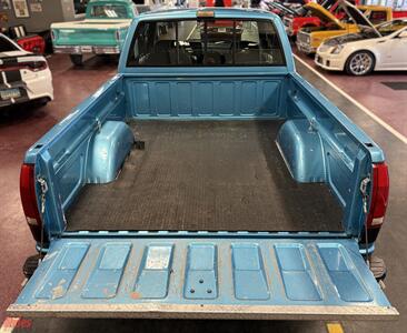 1993 Chevrolet C/K 1500 Series K1500 Silverado   - Photo 22 - Bismarck, ND 58503