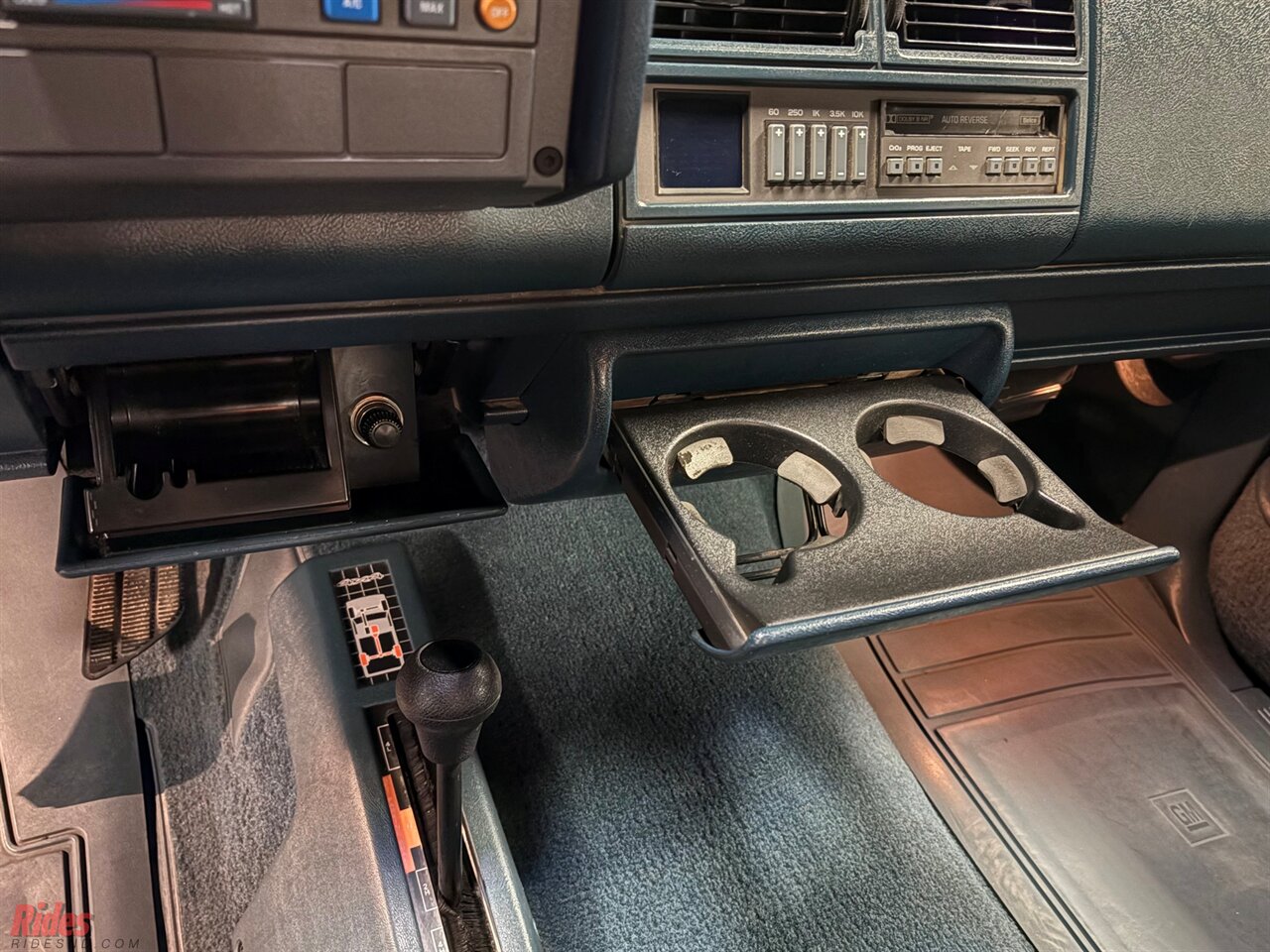 1993 Chevrolet K1500 Silverado   - Photo 51 - Bismarck, ND 58503