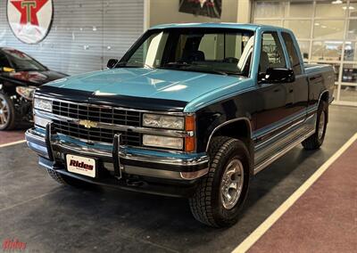 1993 Chevrolet C/K 1500 Series K1500 Silverado   - Photo 5 - Bismarck, ND 58503