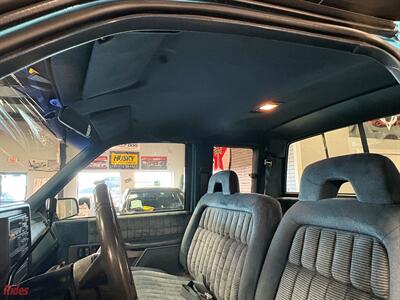 1993 Chevrolet C/K 1500 Series K1500 Silverado   - Photo 58 - Bismarck, ND 58503