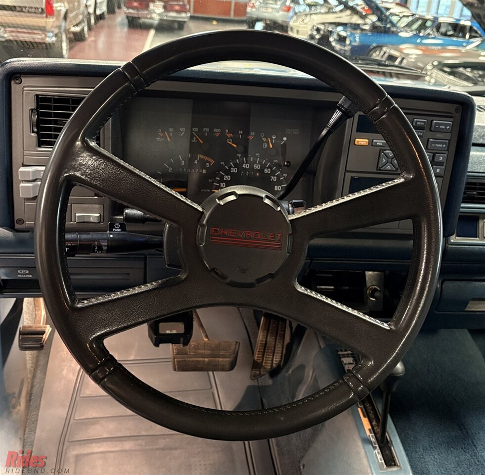 1993 Chevrolet K1500 Silverado   - Photo 42 - Bismarck, ND 58503