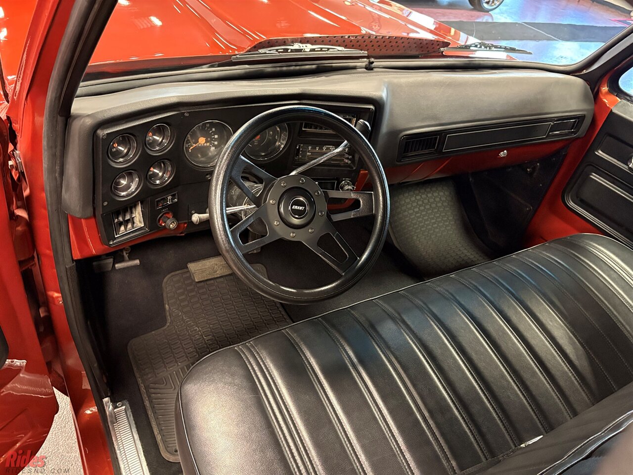 1975 GMC Sierra 1500   - Photo 37 - Bismarck, ND 58503