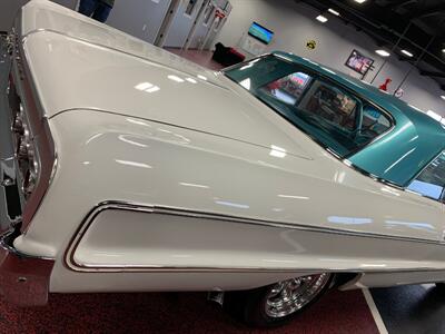 1964 Chevrolet Impala SS   - Photo 11 - Bismarck, ND 58503