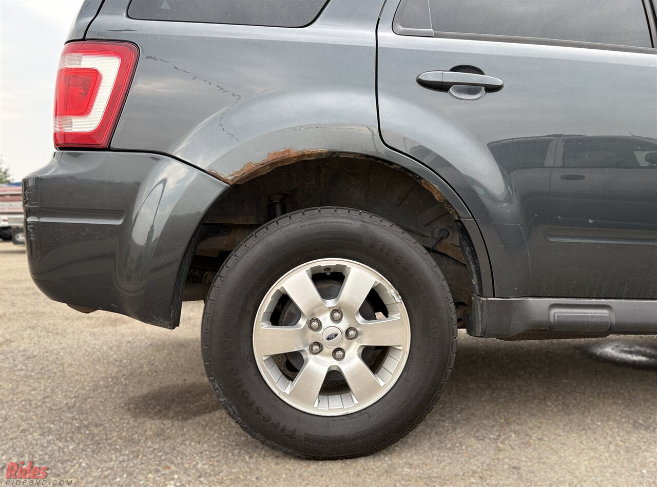 2008 Ford Escape Limited   - Photo 5 - Bismarck, ND 58503