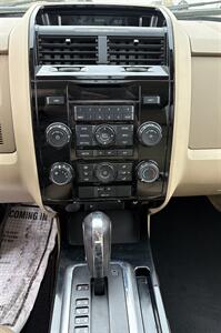 2008 Ford Escape Limited   - Photo 13 - Bismarck, ND 58503