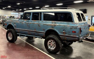 1971 Chevrolet Suburban K20   - Photo 10 - Bismarck, ND 58503