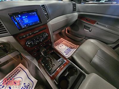 2006 Jeep Grand Cherokee Limited   - Photo 27 - Bismarck, ND 58503