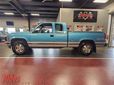 1994 Chevrolet K1500 Silverado   - Photo 7 - Bismarck, ND 58503