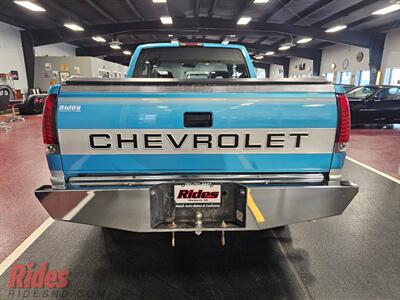 1994 Chevrolet K1500 Silverado   - Photo 10 - Bismarck, ND 58503