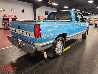 1994 Chevrolet K1500 Silverado   - Photo 11 - Bismarck, ND 58503