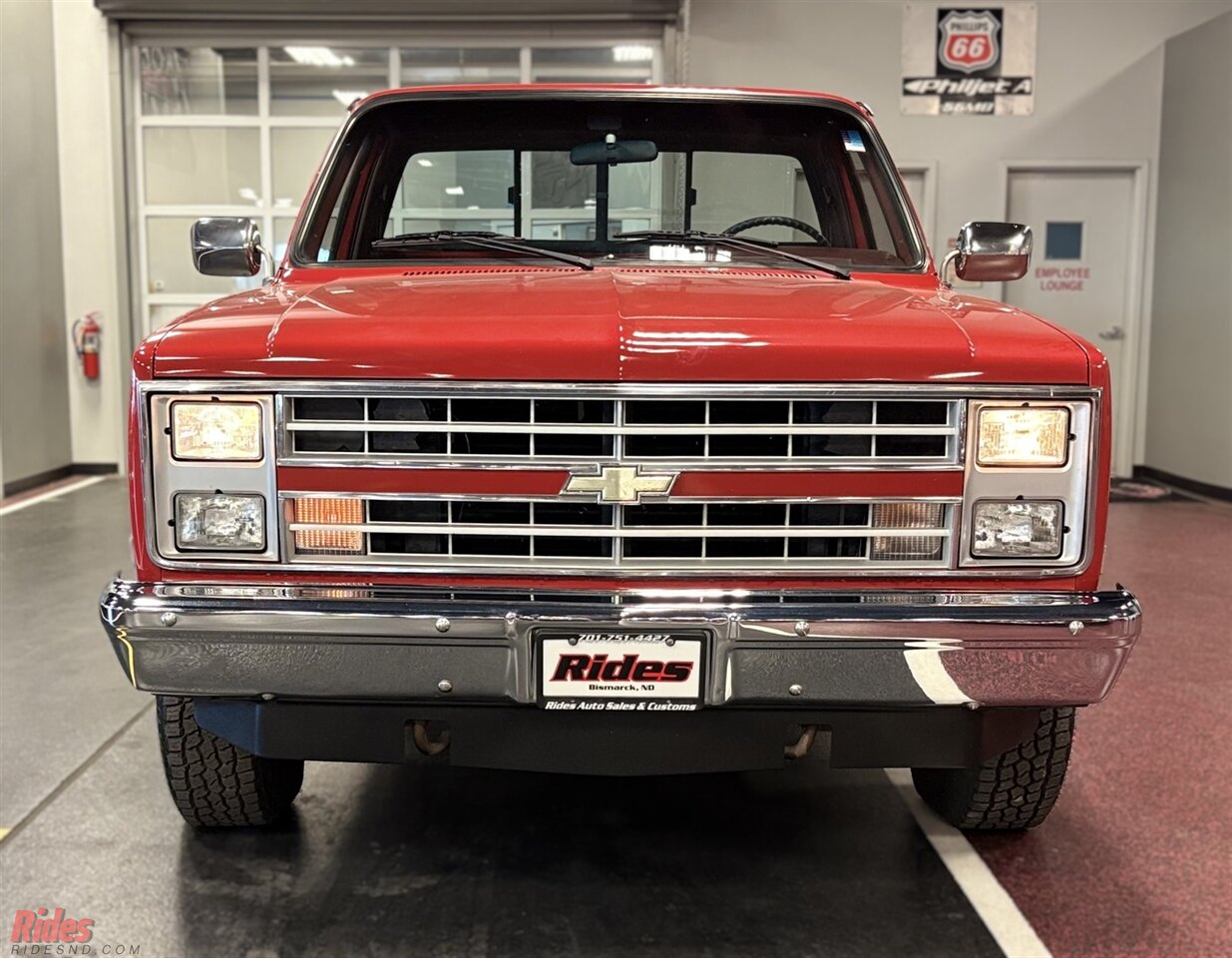 1987 Chevrolet V 10 Silverado   - Photo 31 - Bismarck, ND 58503
